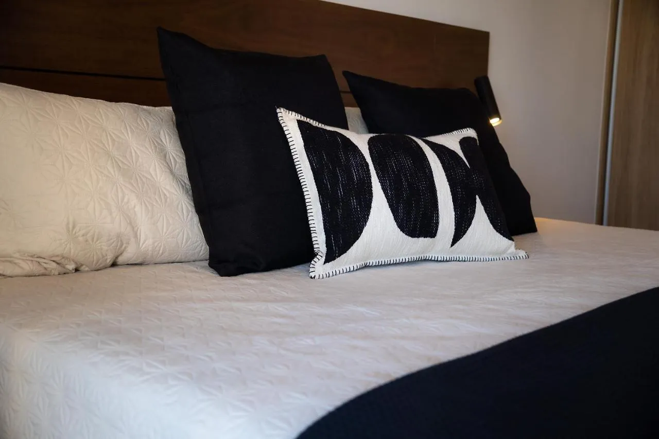 New & Equipped Apartment Steps From The Beach With Pool Jacuzzi By Yeah Playa del Carmen