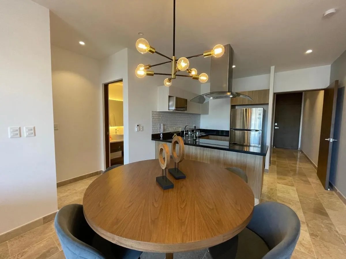 New & Equipped Apartment Steps From The Beach With Pool Jacuzzi By Yeah Playa del Carmen