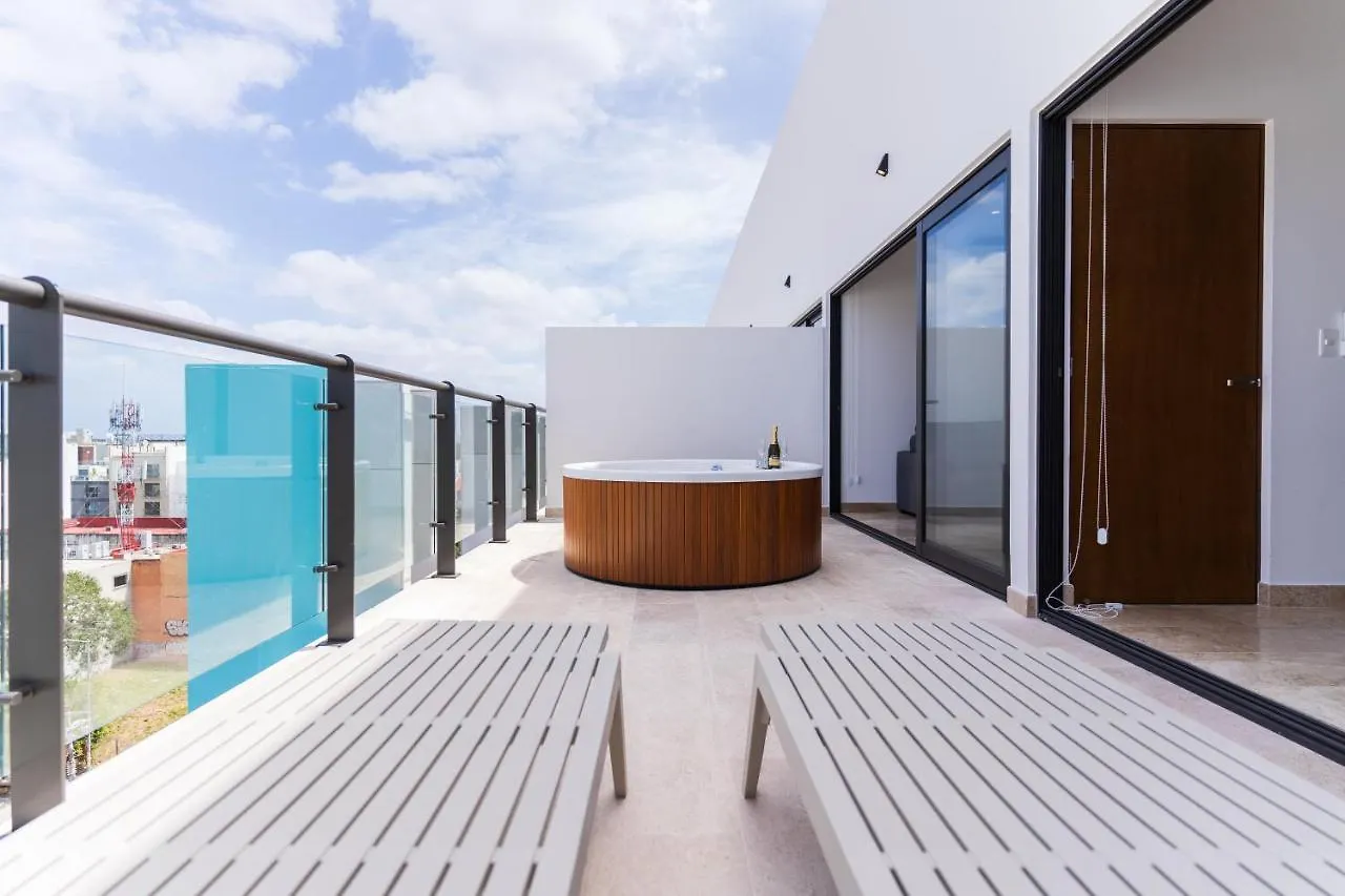 New & Equipped Apartment Steps From The Beach With Pool Jacuzzi By Yeah Playa del Carmen