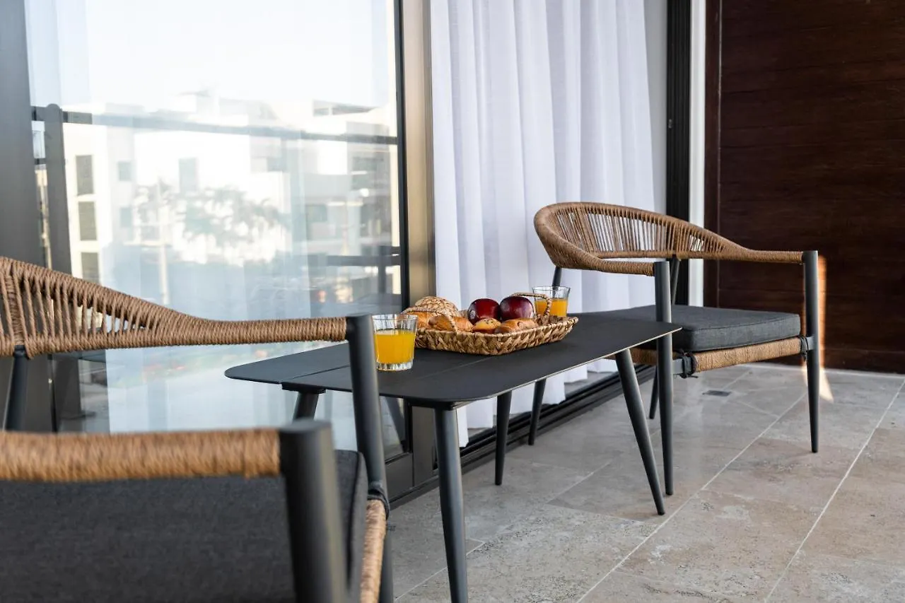 New & Equipped Apartment Steps From The Beach With Pool Jacuzzi By Yeah Playa del Carmen Mexique