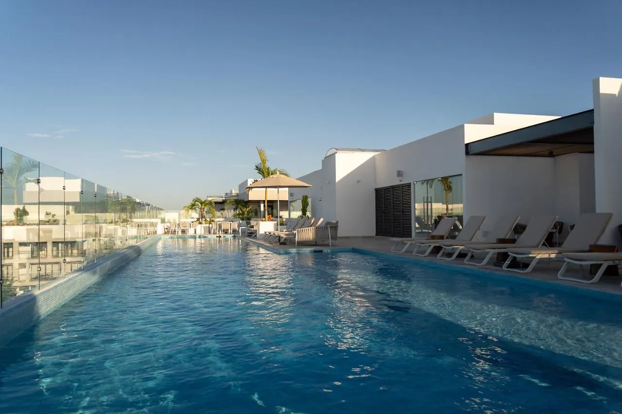New & Equipped Apartment Steps From The Beach With Pool Jacuzzi By Yeah 신데 델 카르멘