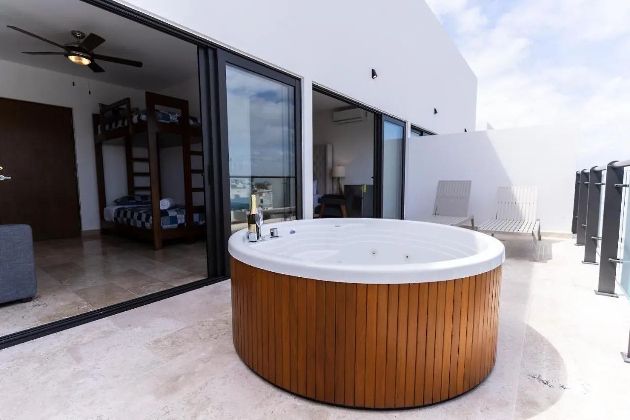 New & Equipped Apartment Steps From The Beach With Pool Jacuzzi By Yeah Playa del Carmen Mexique